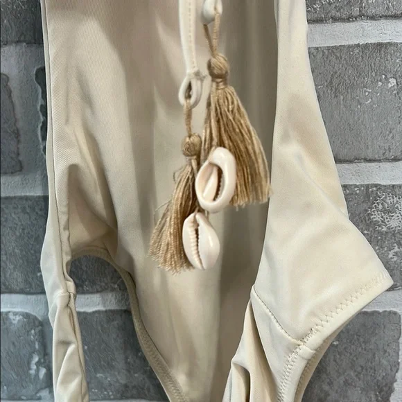 aerie Crochet One Piece Swimsuit Cute one piece swimsuits Boho Womens size Small - Picture 6 of 9